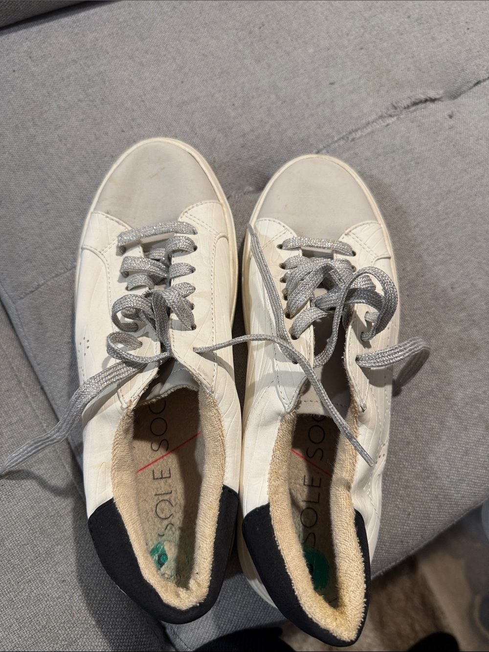Sole Society White Low-Top Sneakers with Gray Laces